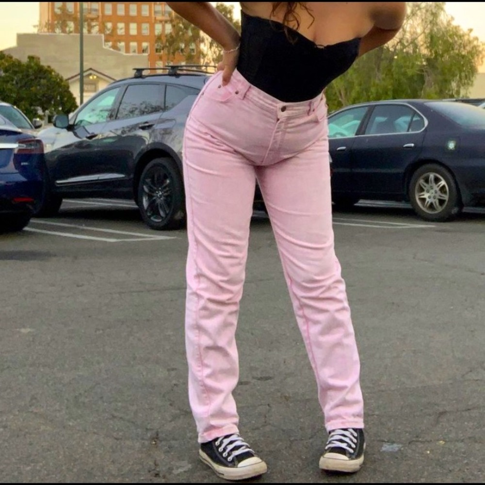 Acid wash vintage high waisted Levi’s!